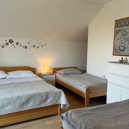 Apartments With A Parking Space Vrsi - Mulo, Zadar - 3276 Екстериор снимка